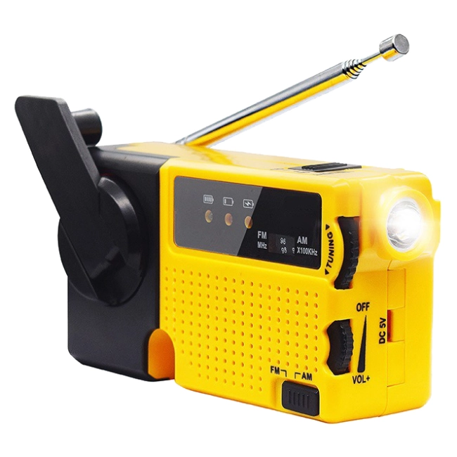 радіо з ліхтарем і динамо