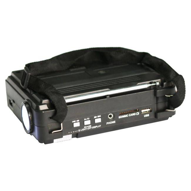 радио с машиной динамо и фонарем