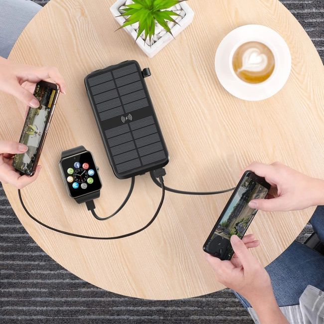 повербанк с раскладной солнечной панелью