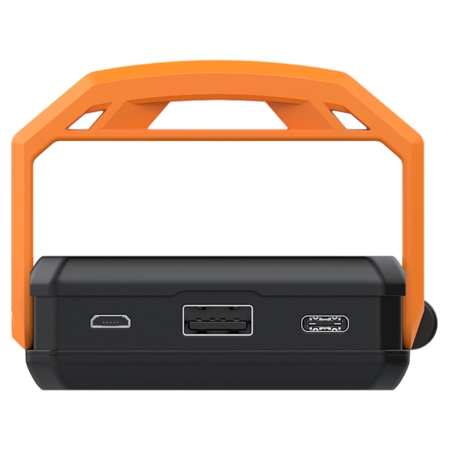 повербанк із ліхтариком на сонячній батареї