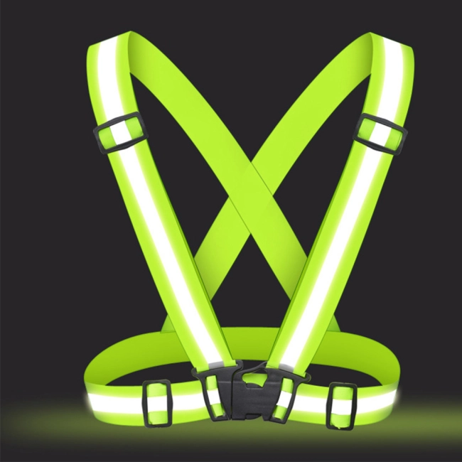 светоотражающий жилет из ремней