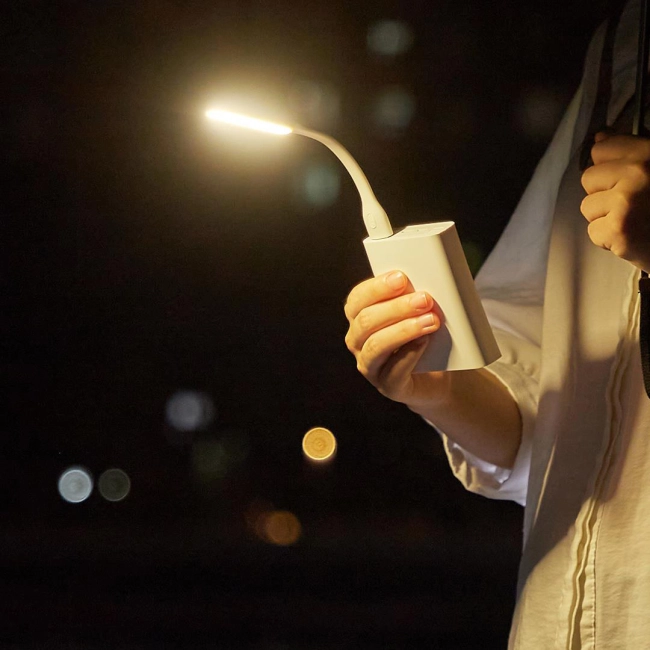 светодиодный гибкий светильник с usb разъемом