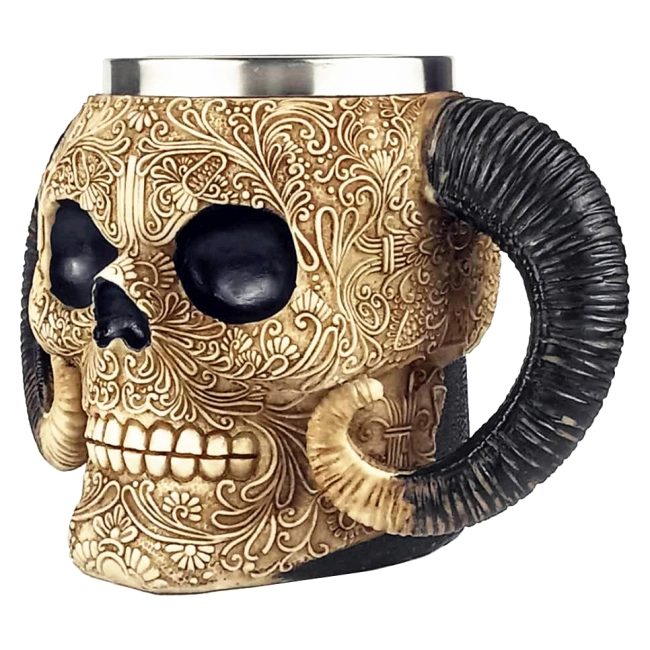 кухоль з черепом та рогами