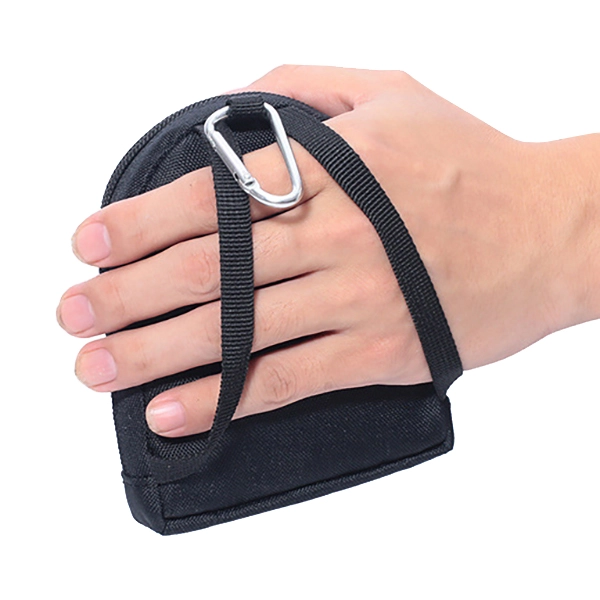 маленький подсумок с карабином