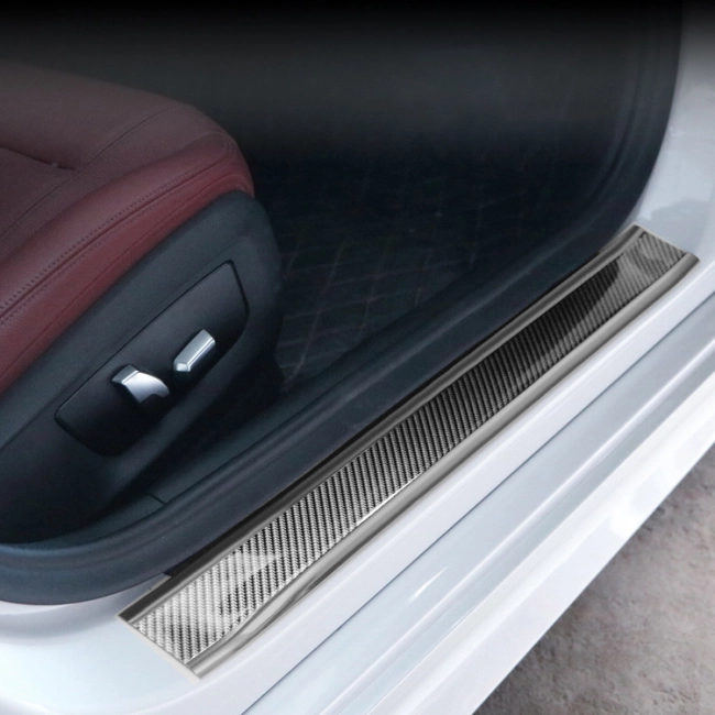 наклейка протектор защитная для авто