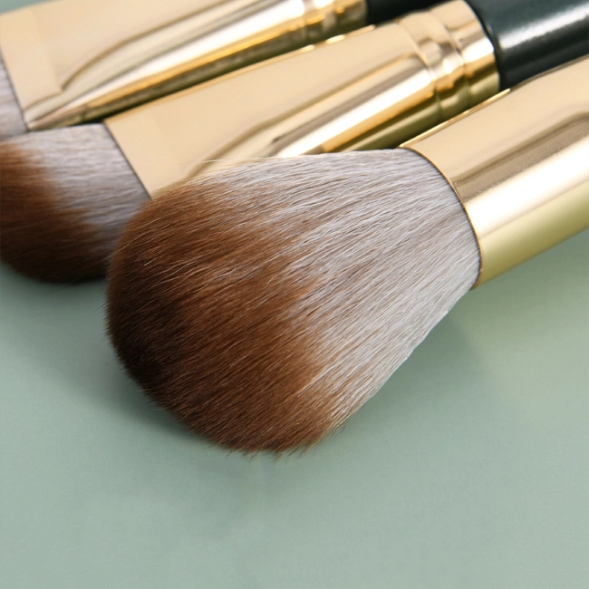 набір пензлів косметичних у чохлі