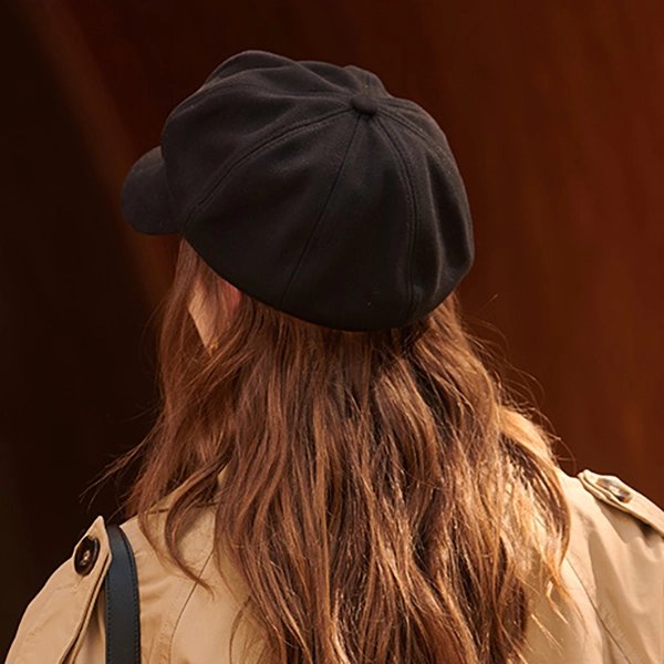 кашкет з козирком для жінок