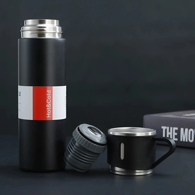 набір з термокружкою і термосом