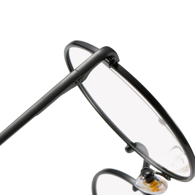 солнечные очки с фотохромными линзами