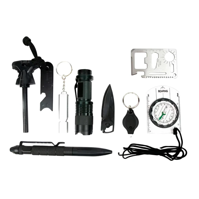 набор для выживания с фонариком