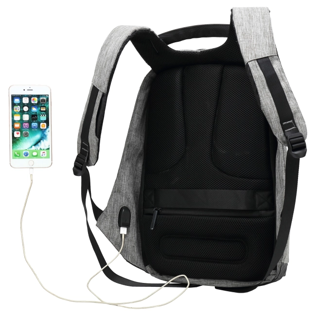 рюкзак на солнечной панели