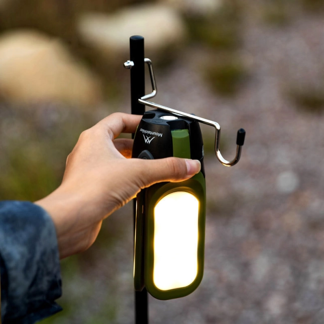 світильник світлодіодний із сонячною панеллю