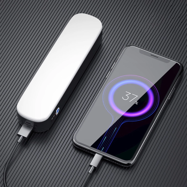 фонарь на солнечной панеле с повербанком для телефона