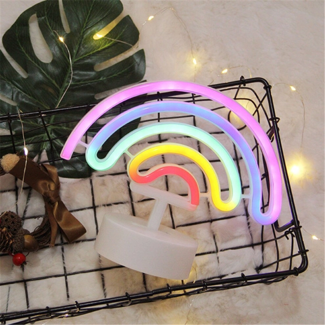 светильник в форме радуги