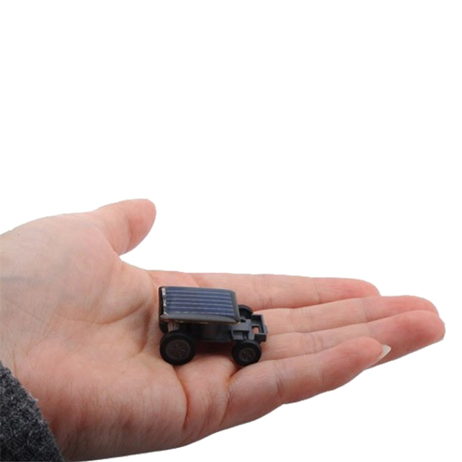 солнечная игрушечная машинка