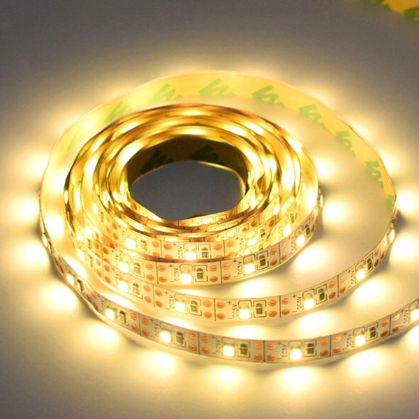 купити стрічку світлодіодну на батарейках з датчиком руху