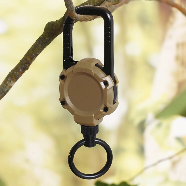 ретрактор тактический на карабинах с тросом