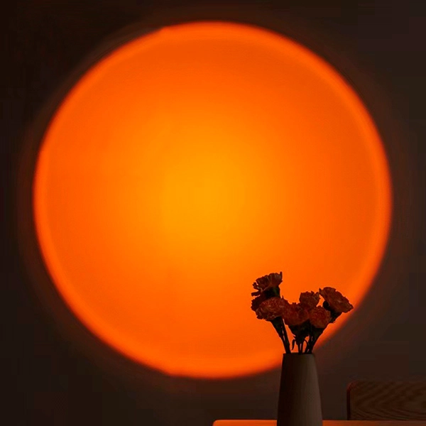 ночник в виде космонавта