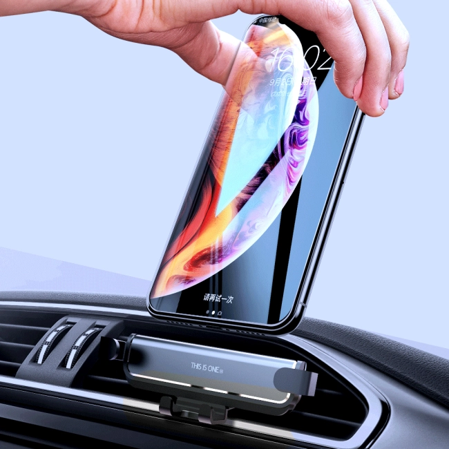 держатель телефона с автозажимом в автомобиль