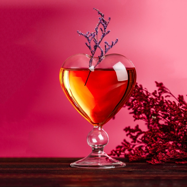 бокал сердце
