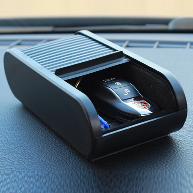 органайзер в автомобиль для мелочей