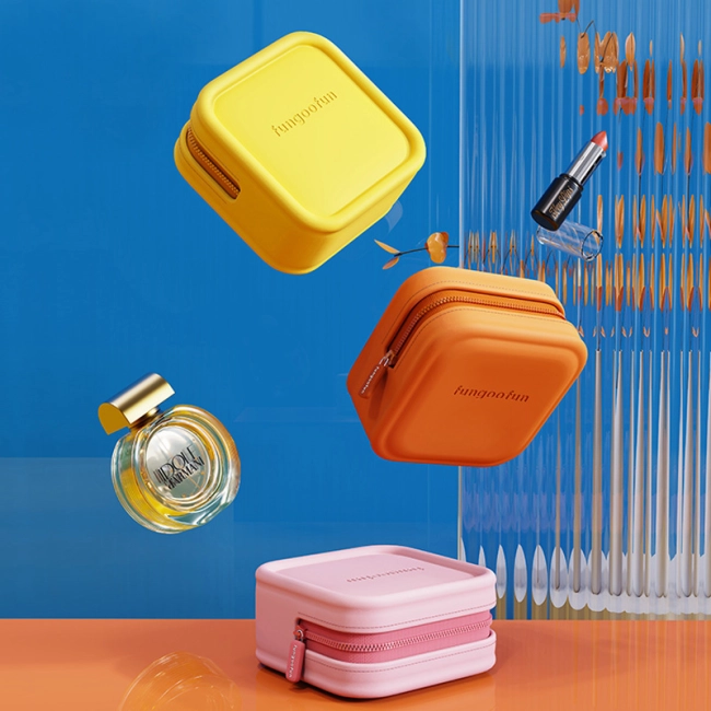 жіноча косметичка на блискавці