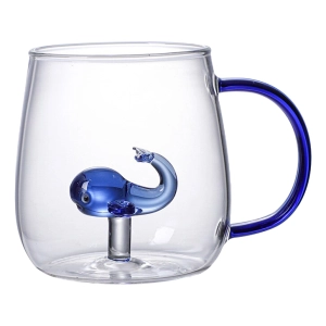 Чашка с фигуркой внутри (с китом на дне) чашка с фигуркой внутри