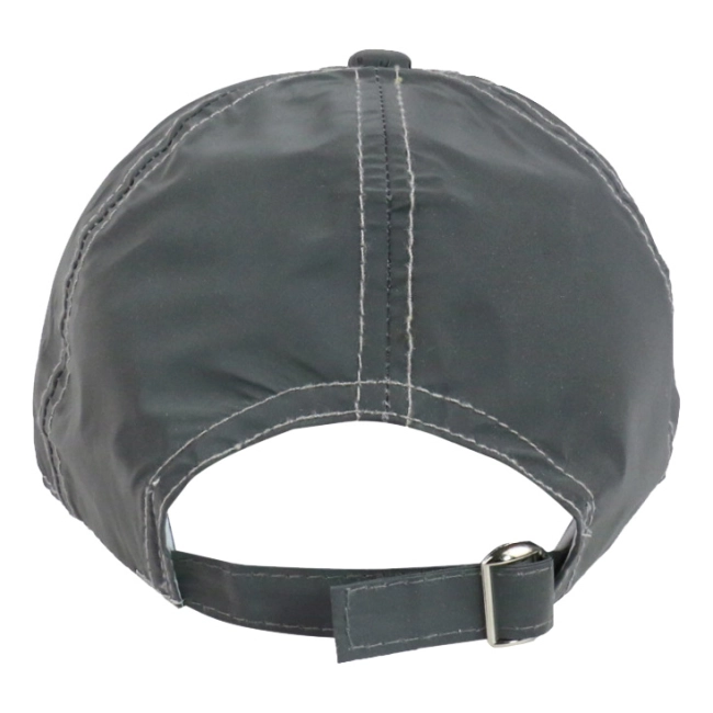 світловідбиваюча бейсболка