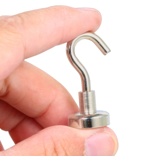 набор крючков на магнитах