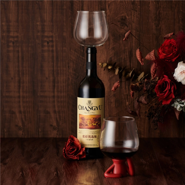 пробка для вина у вигляді келиха