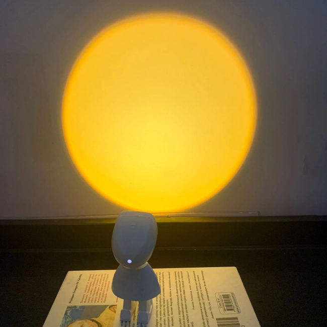 led ночник в виде космонавта