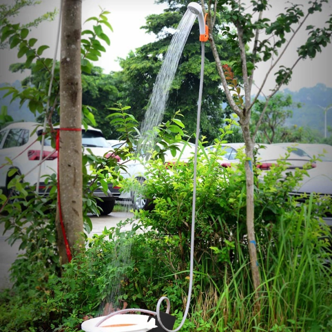 лейка душевая переносная с насосом