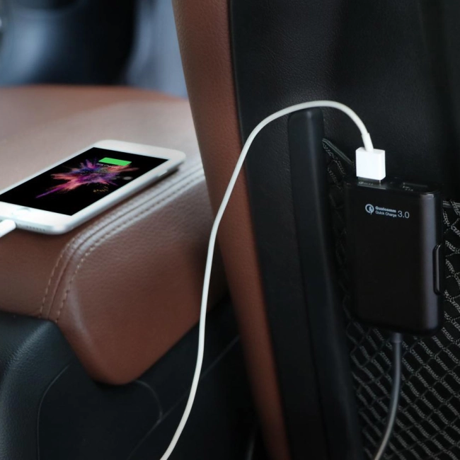 зарядка для заднего сиденья в машину