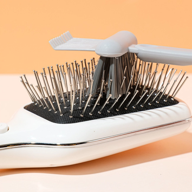 щетка для очистки от волос расчесок