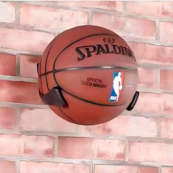 подставка для мяча на стену