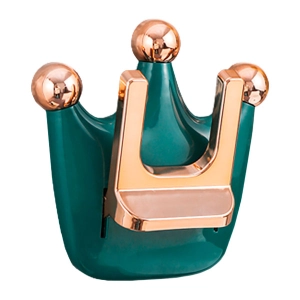 настінний утримувач фену у ванній кімнаті