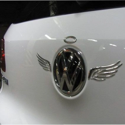 наклейка на машину