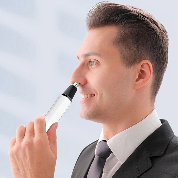 чоловічий тример для гоління волосся у вухах та носі