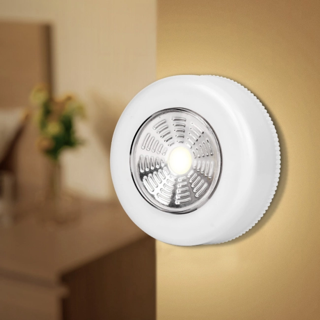 светодиодный светильник на стену на батарейках