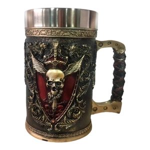кружка для пива с черепом