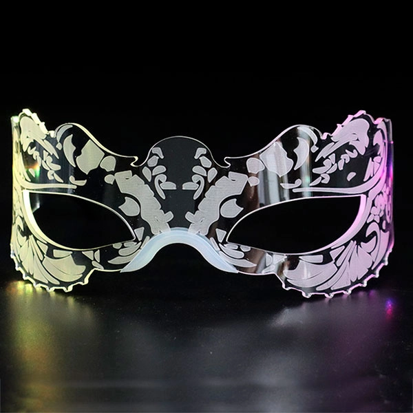 женская маска с подсветкой