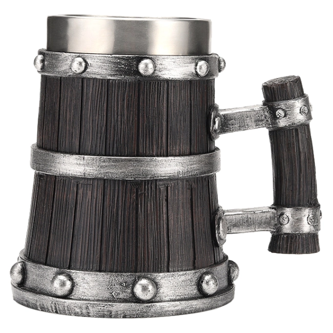 чашка в виде бочки