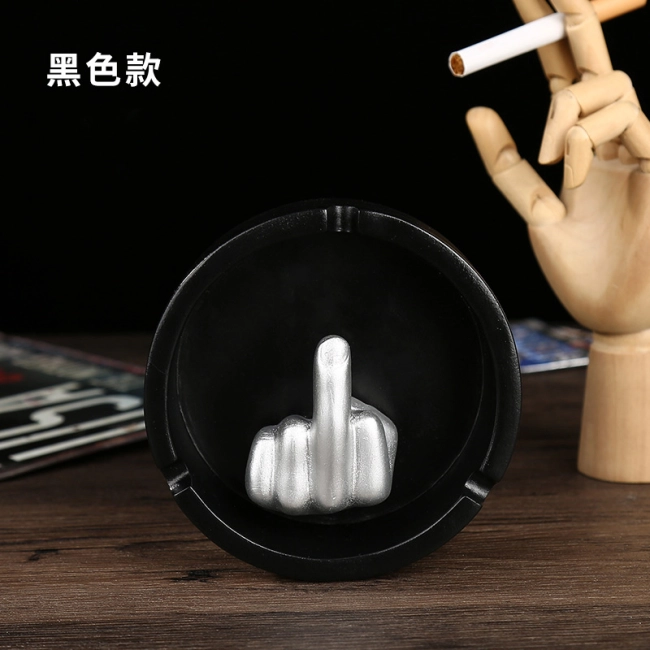 пепельница со средним пальцем