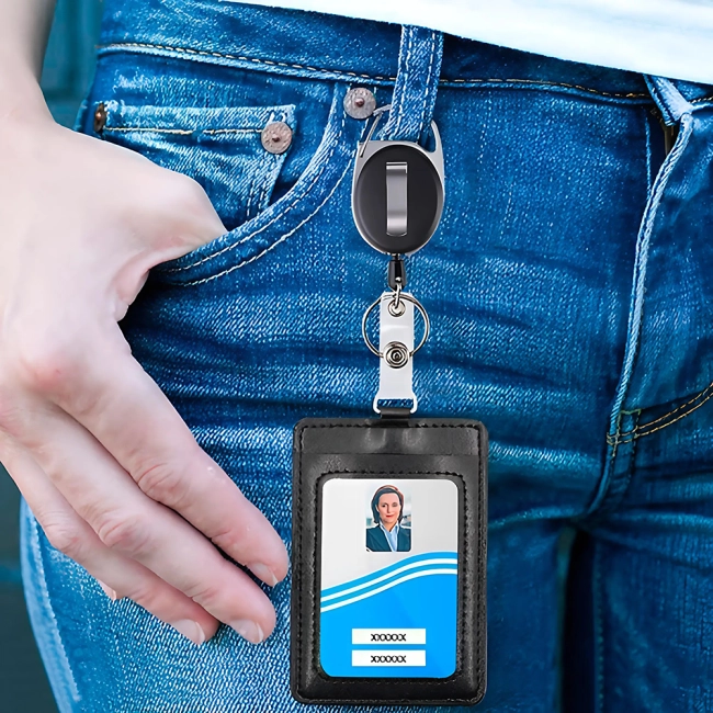 чехол для пропусков и бейджей