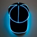 кепка, що світиться