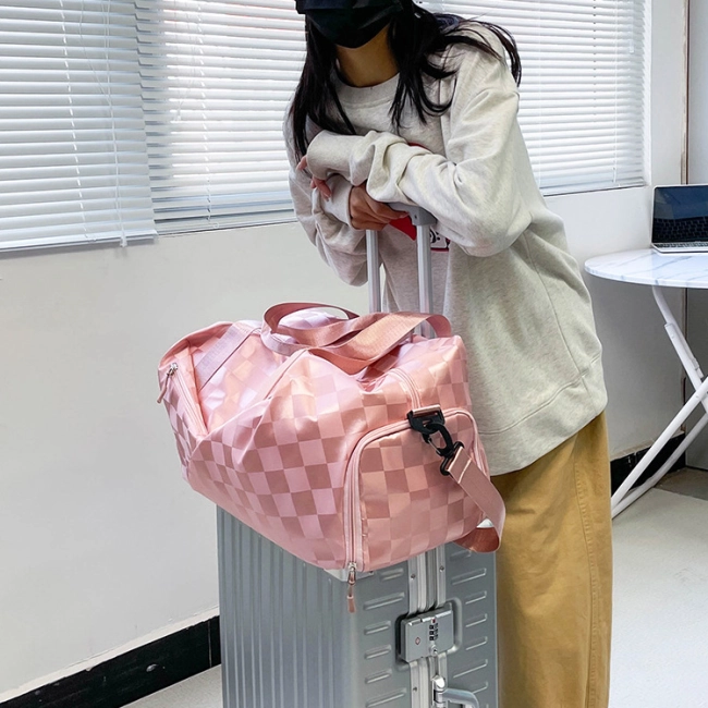 женская спортивная дорожная сумка