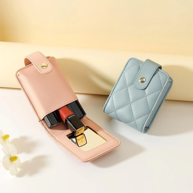 косметичка с зеркалом для девушек