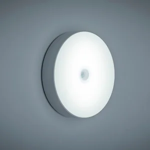 Накладний cвітлодіодний світильник з датчиком руху світлодіодний світильник з датчиком руху