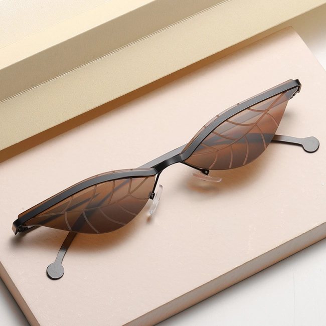 очки солнечные для женщин