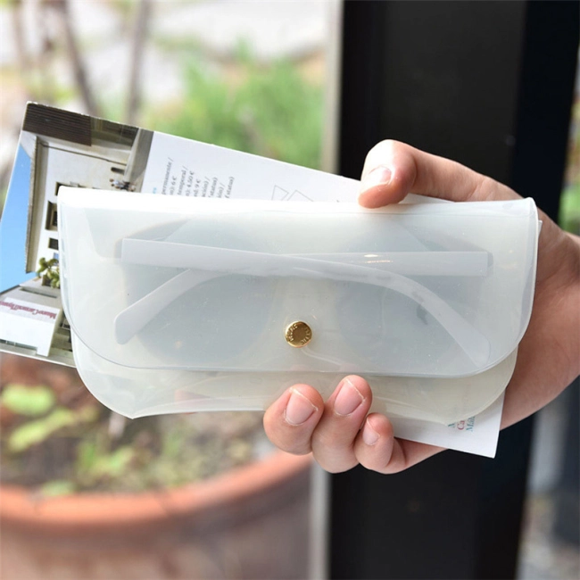 защитный чехол для очков